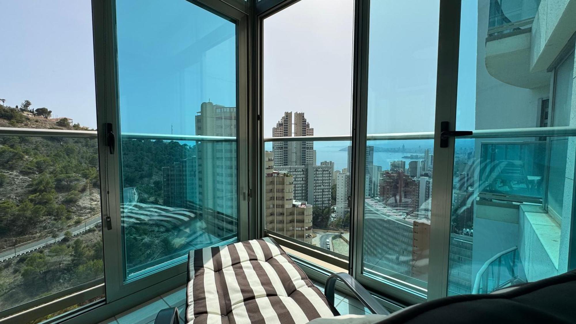 Skyline 12 2-bedroom In Torre Lugano Benidorm
