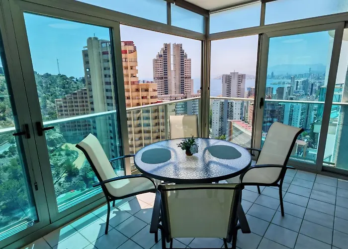 Skyline 12 2-Bedroom Apartment In Torre Lugano