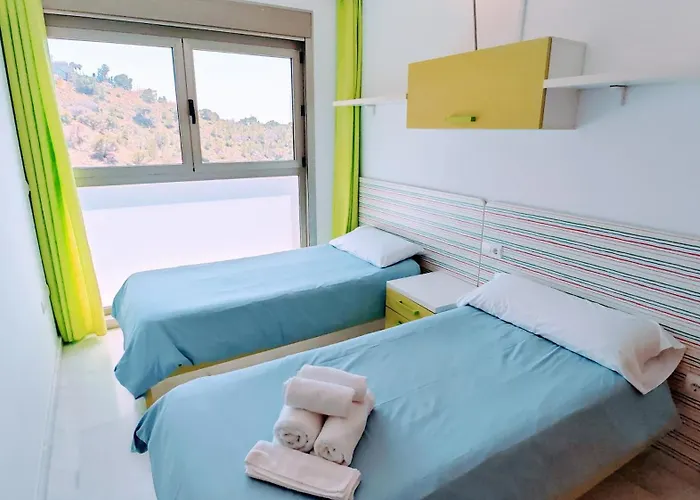 Skyline 12 2-Bedroom Apartment In Torre Lugano